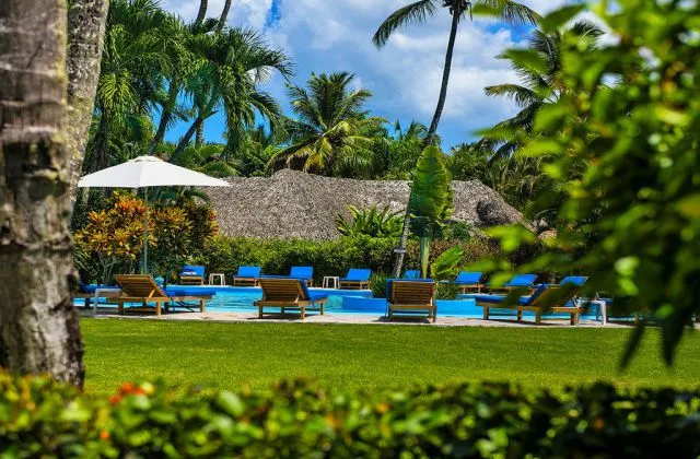 Hotel Costa Las Ballenas piscina
